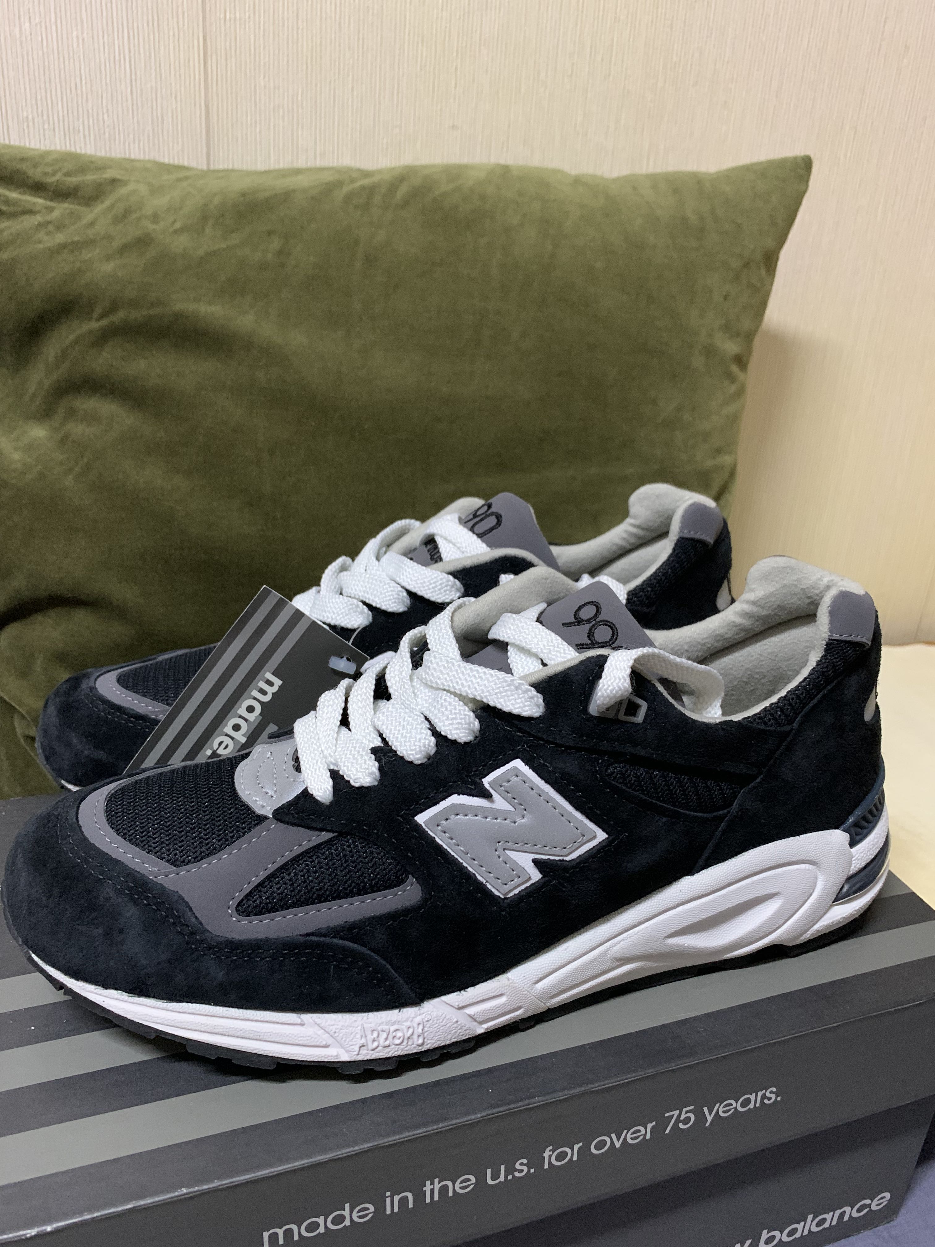 New balance m990bk2 2025