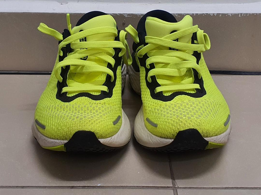 Nike ZoomX Invincible Run Flyknit used size US 7.5 Men s
