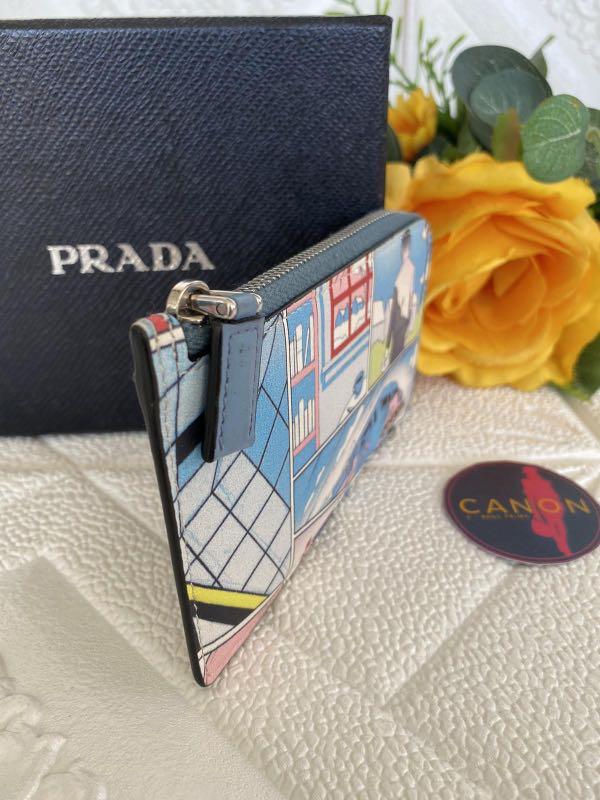 Prada comic shop card holder