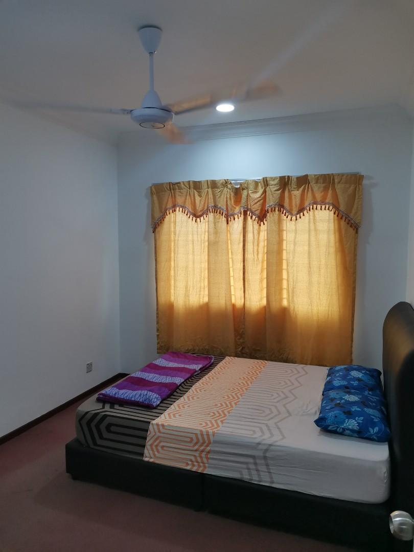 Room For Rent Master Bedroom Akasia Apartment At Taman Wawasan Pusat Bandar Puchong Property Rentals On Carousell