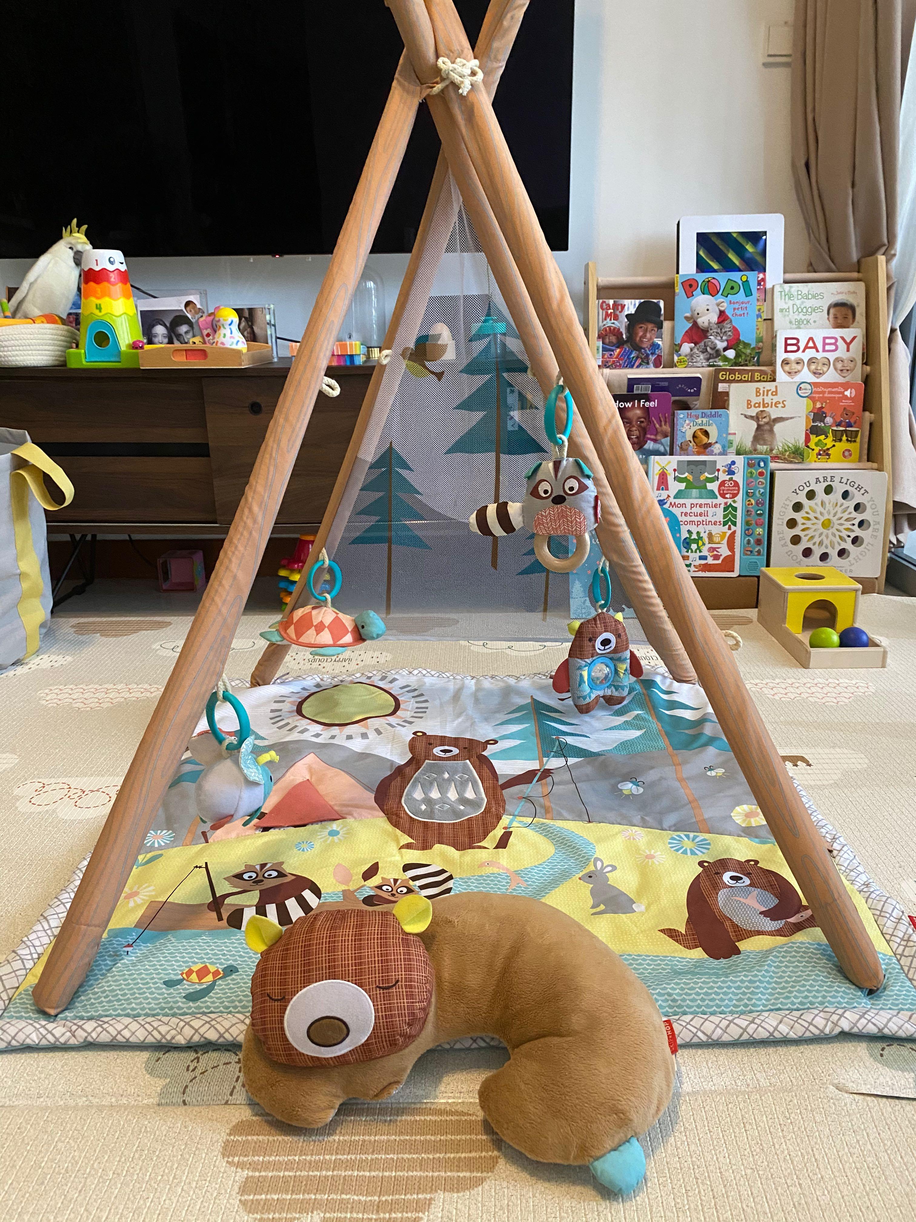 Camping cubs discount activity gym