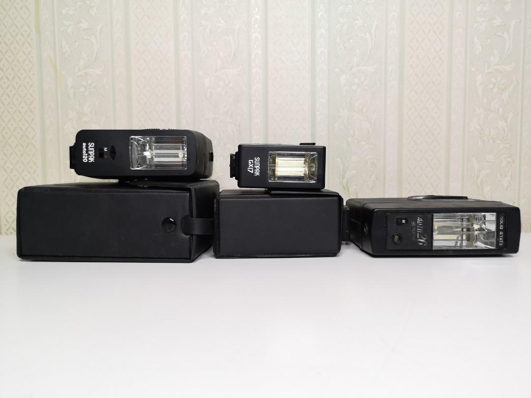 Sunpak Vintage Camera Flash (Category: Lens & Kits) located in Talisay. Submitted by kim_rey (Listing ID 1097573411, Image 1). Description: Selling each at 1,000 Take all for 2,500 Sunpak G17 Sunpak Auto120 Sunpak Auto26 All are working and good condition.