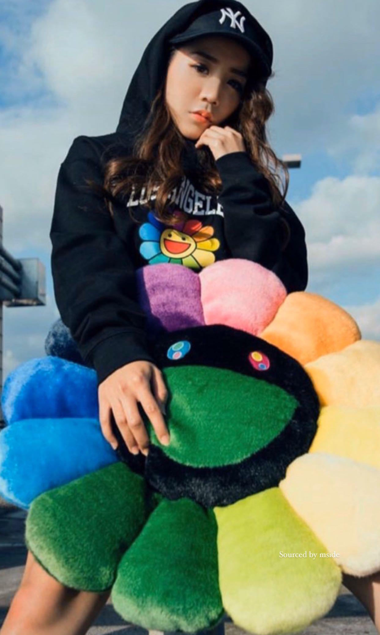 Takashi murakami outlet flower plush keychain