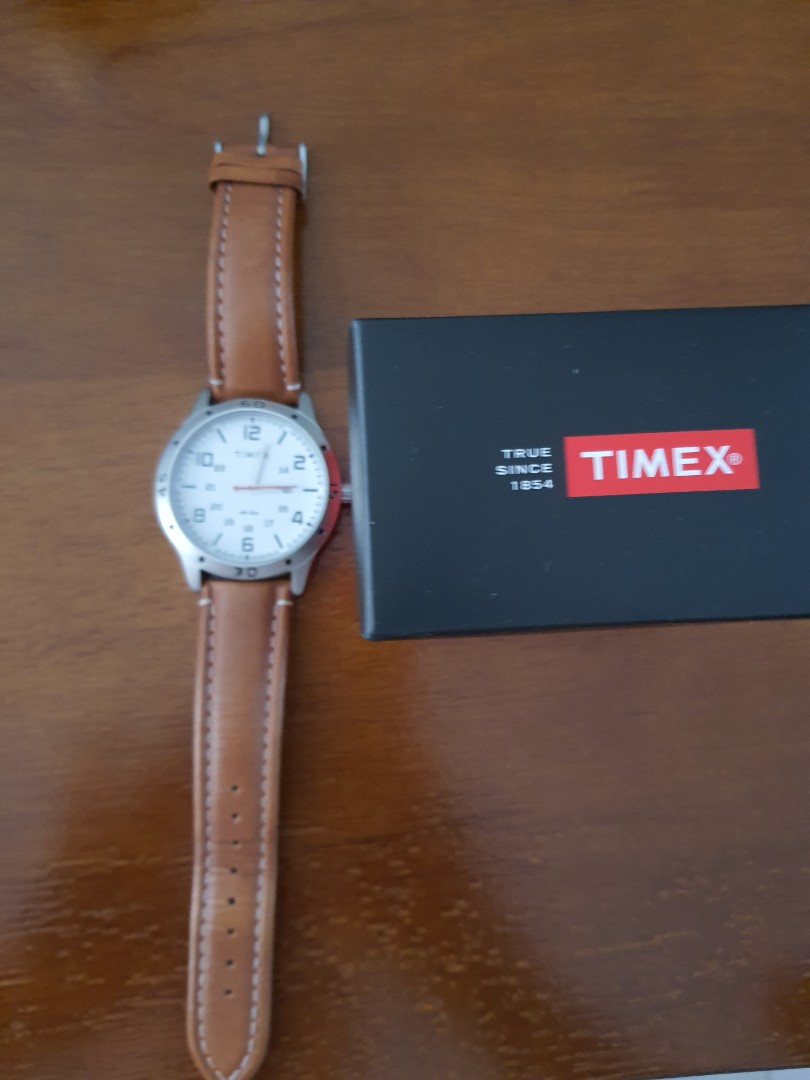 Timex men leather strap watch, Men's Fashion, Watches & Accessories, Watches  on Carousell