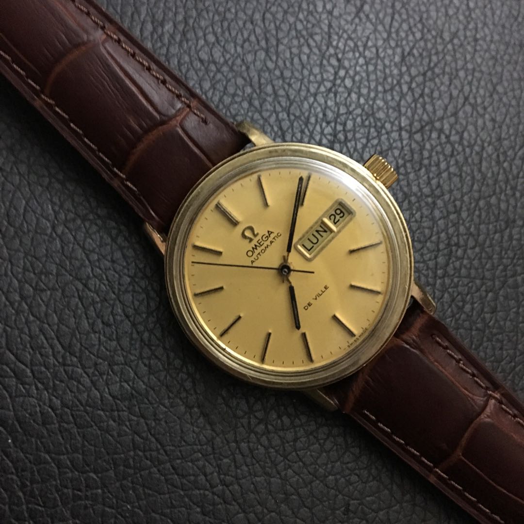 Gold Plated Men Vintage Watch 