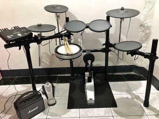 Yamaha Dtx 522k Electric Drums Complete Almost Brandnew