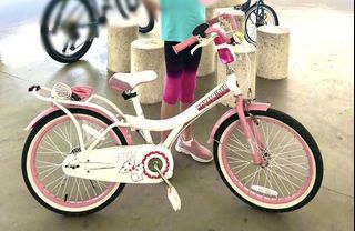 (Category: ) located in . Submitted by aa_mummy (Listing ID 1091733975, Image 1). Description: .