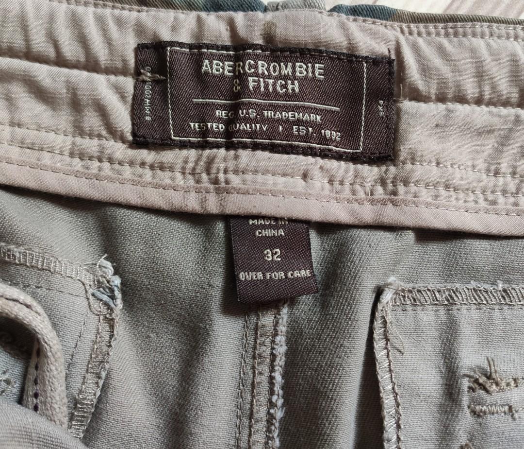 Abercrombie and Fitch Cargo Shorts in 