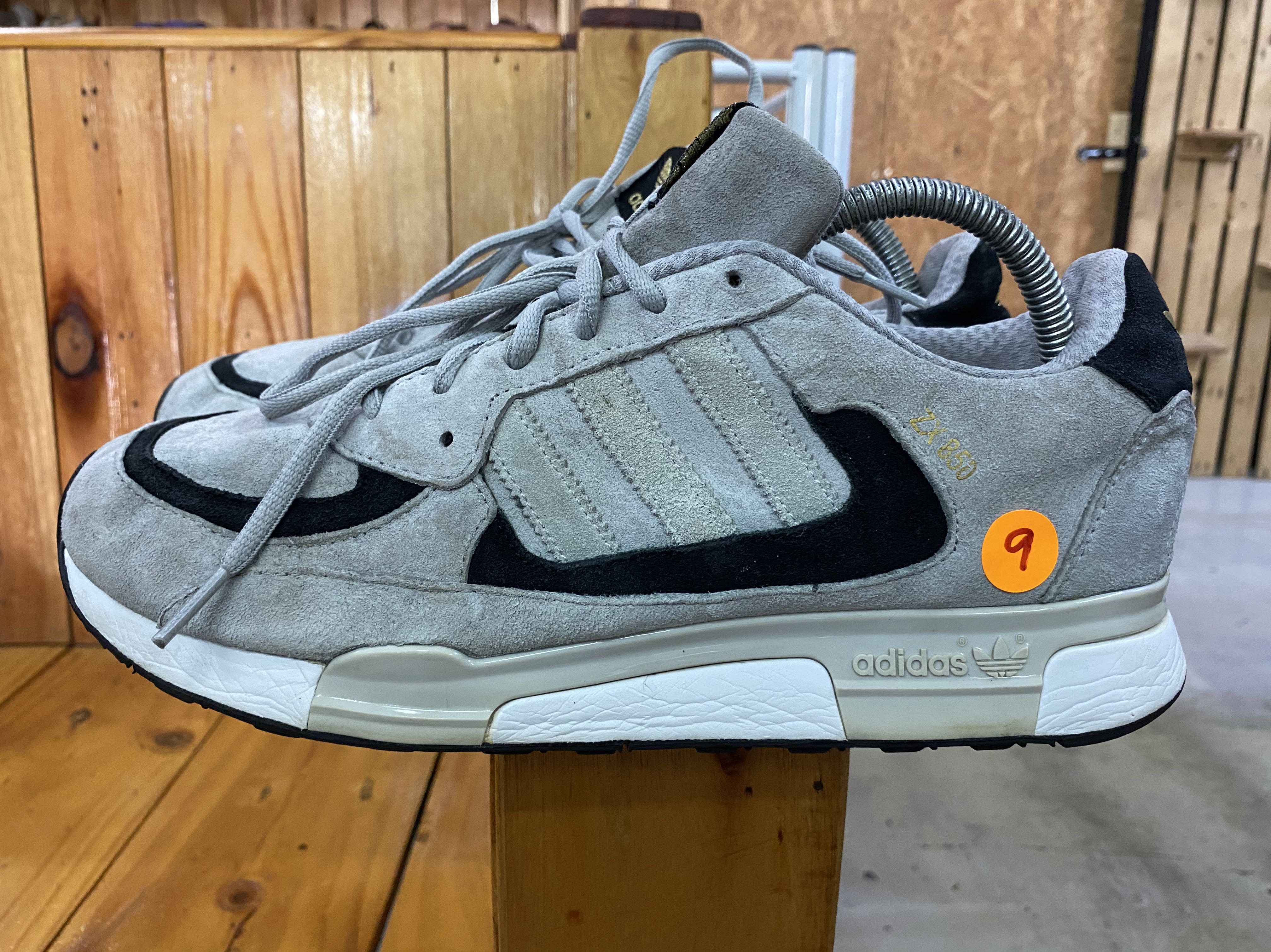 Adidas ZX 850
