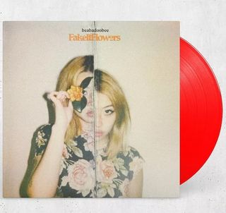 （分類：）位於 。 由 fake.plastic.love 提交（商品編號 1091906990，圖片 1）。簡介： 。