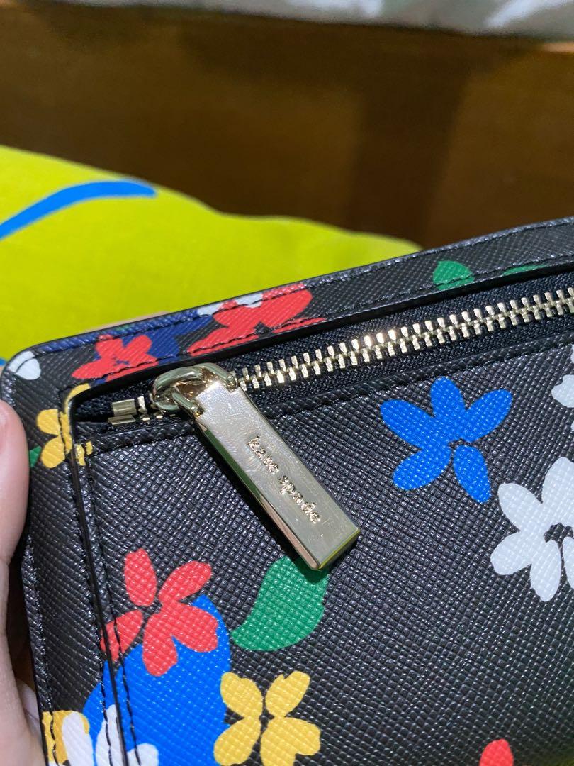 BRAND NEW KATE SPADE SLIM WALLET (Category: Wallets & Card holders) located in Manila. Submitted by dballison (Listing ID 1091888978, Image 3). Description: BRAND NEW KATE SPADE SLIM WALLET - Bought from US - No flaws/damage RFS: I just bought a wallet from MK .