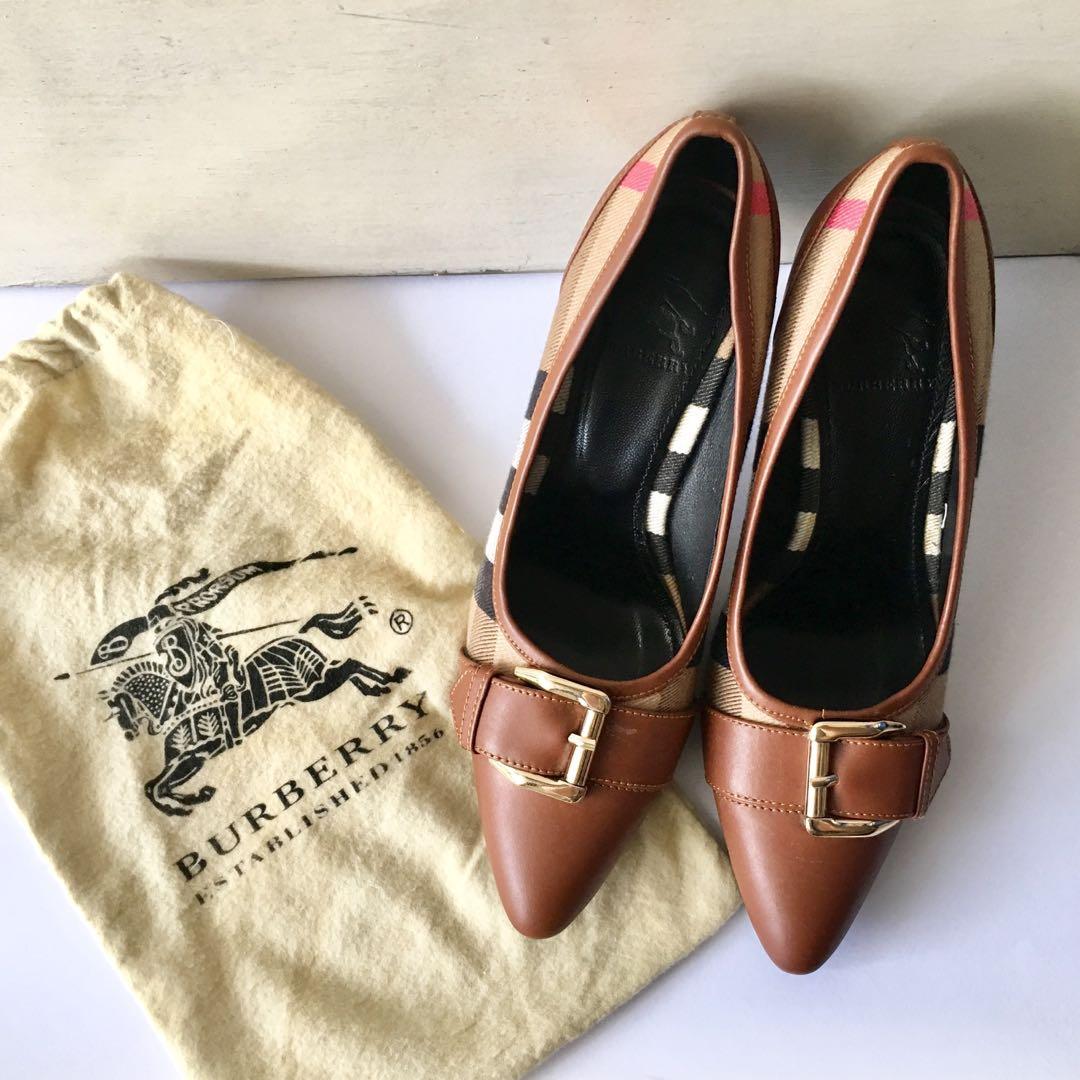 burberry heels