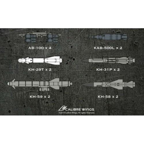 Calibre Wings CA72EW01 1/72 SOVIET MISSILES & BOMBS SET A 