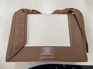 （分類：）位於 。 由 bettinama 提交（商品編號 1082996464，圖片 1）。簡介： 。