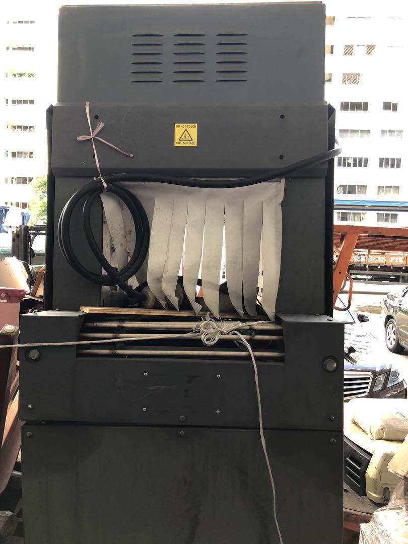 Dr shrink automatic packaging machine (Category: Everything Else) located in Singapore. Submitted by prime9145 (Listing ID 1091762821, Image 3). Description: Kept in warehouse and seldom use . .