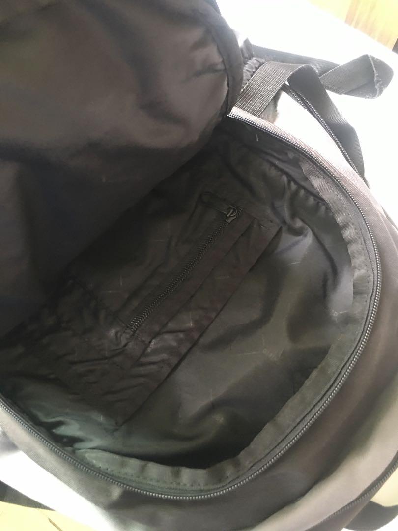 Hawk bag with laptop 2025 compartment