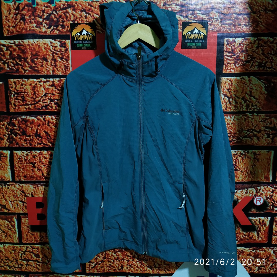 Jaket Trail Running COLUMBIA TITANIUM Olah Raga Perlengkapan
