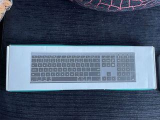 Jelly Comb rechargeable keyboard