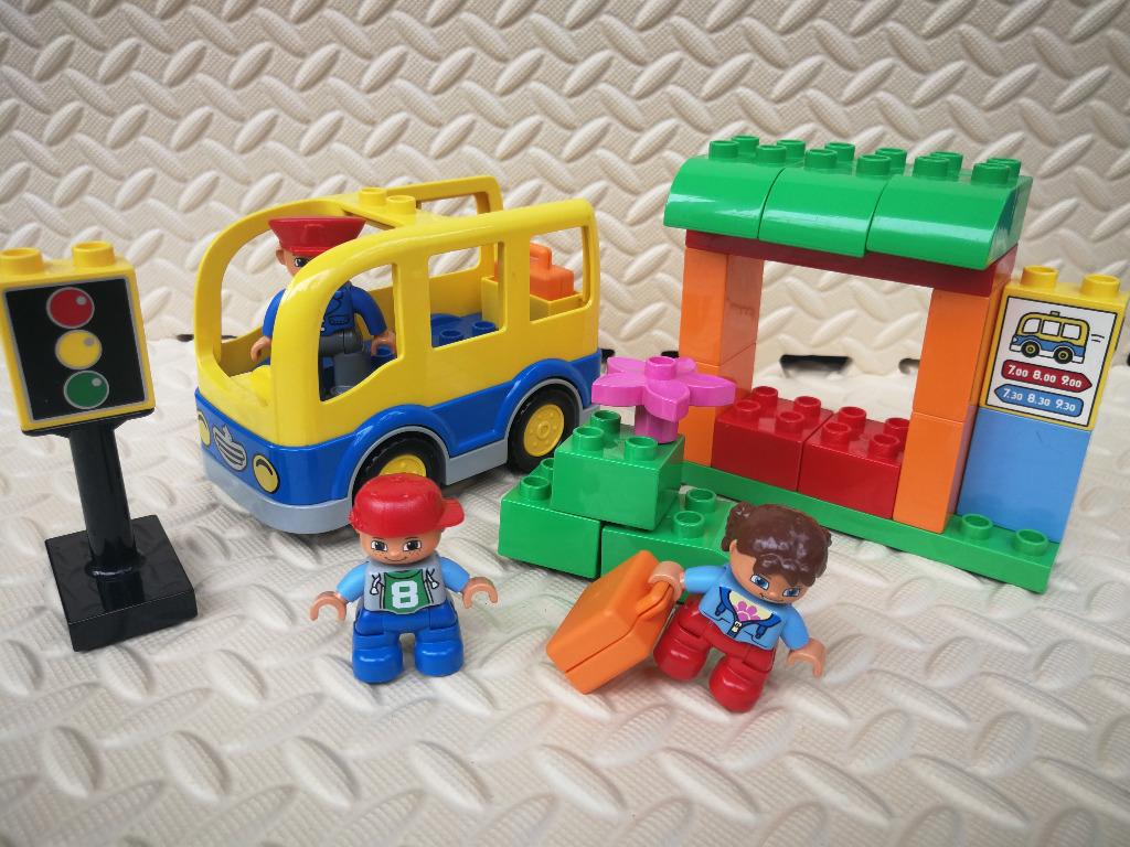 Duplo bus stop hotsell