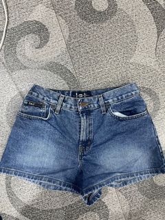 (Category: ) located in . Submitted by jarustia (Listing ID 1091807992, Image 1). Description: .