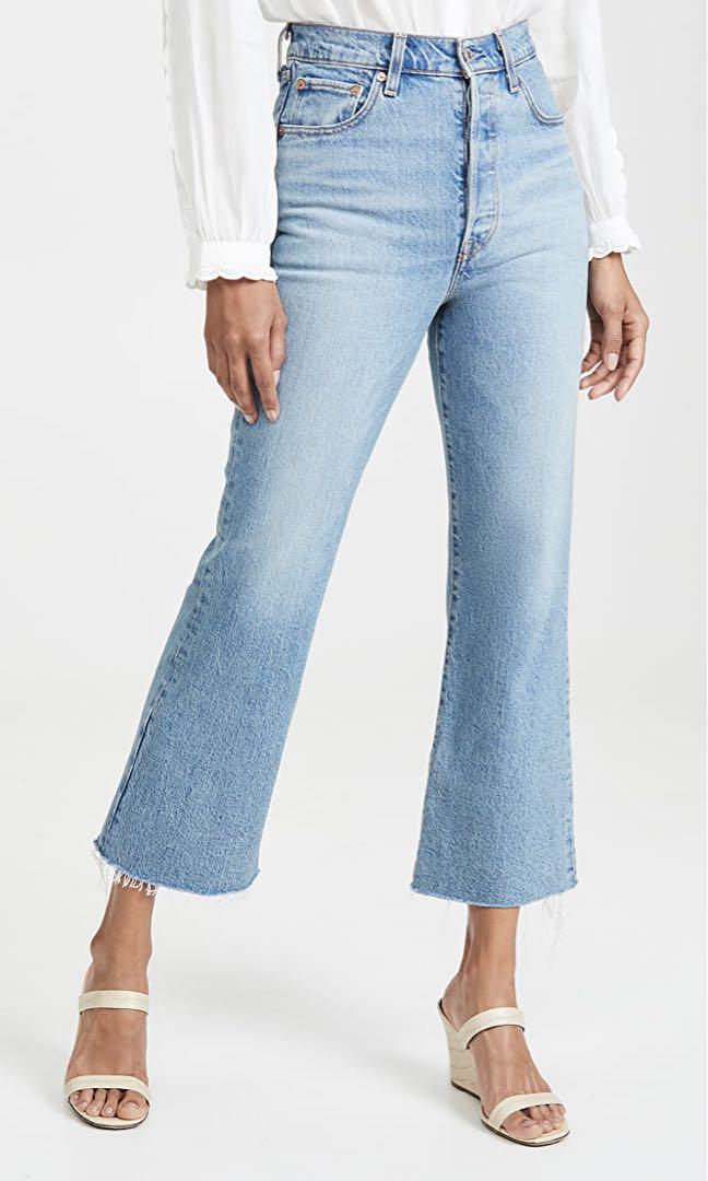 Levi's ribcage store crop flare