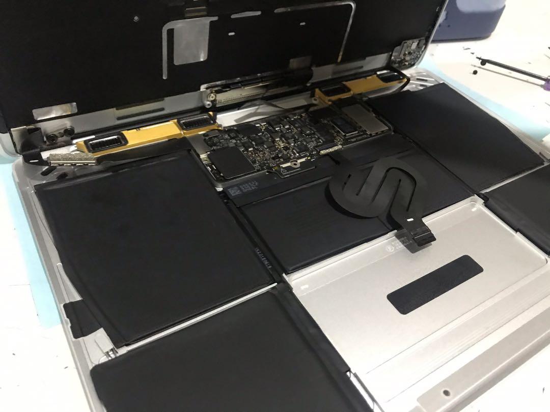 Macbook Pro A1534 A1707 A1706 No Power FREE PICK UP DELIVERY No Power