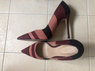 (Category: ) located in . Submitted by iamyssa (Listing ID 1091784230, Image 1). Description: .