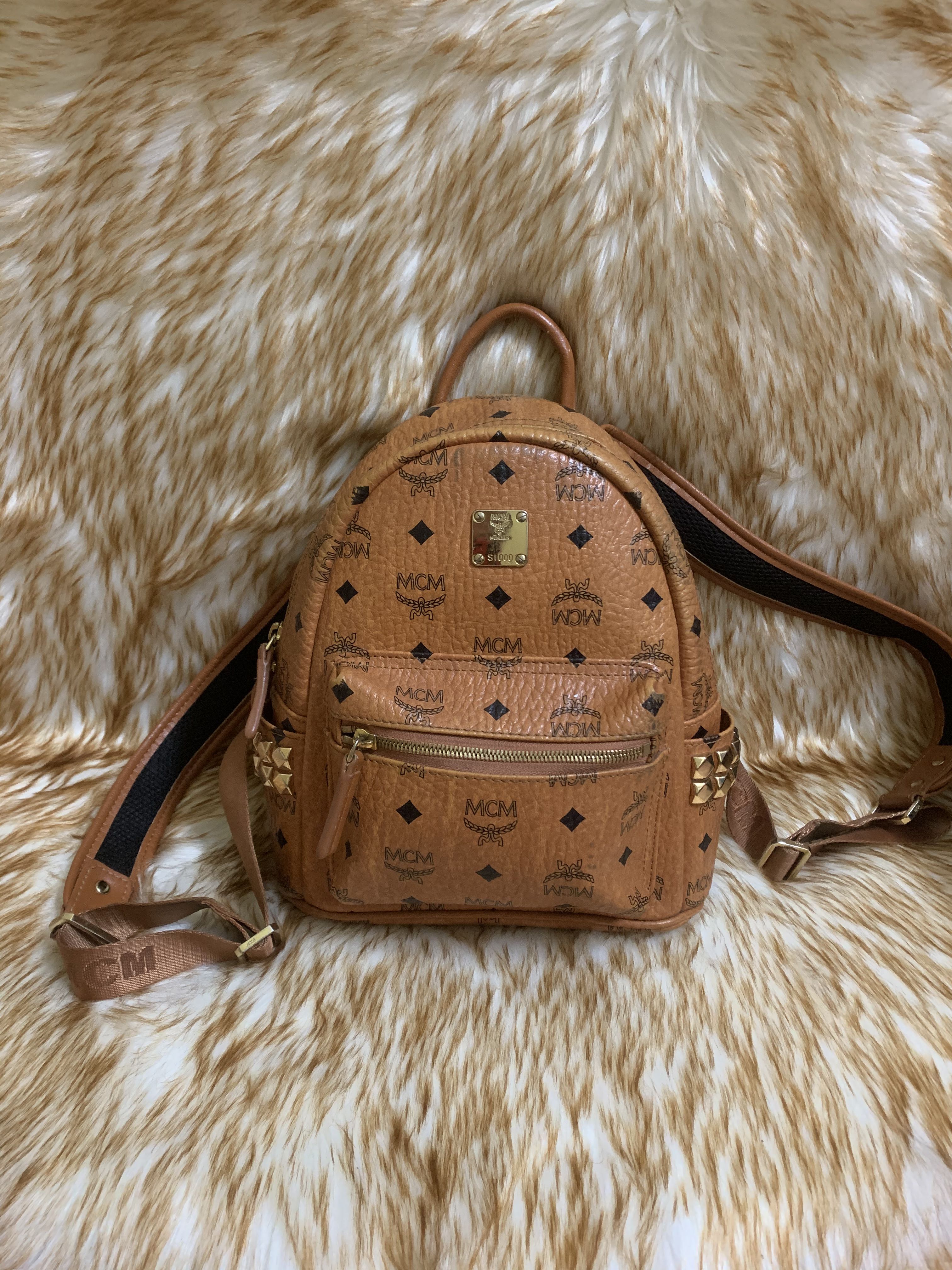 Mcm korea store