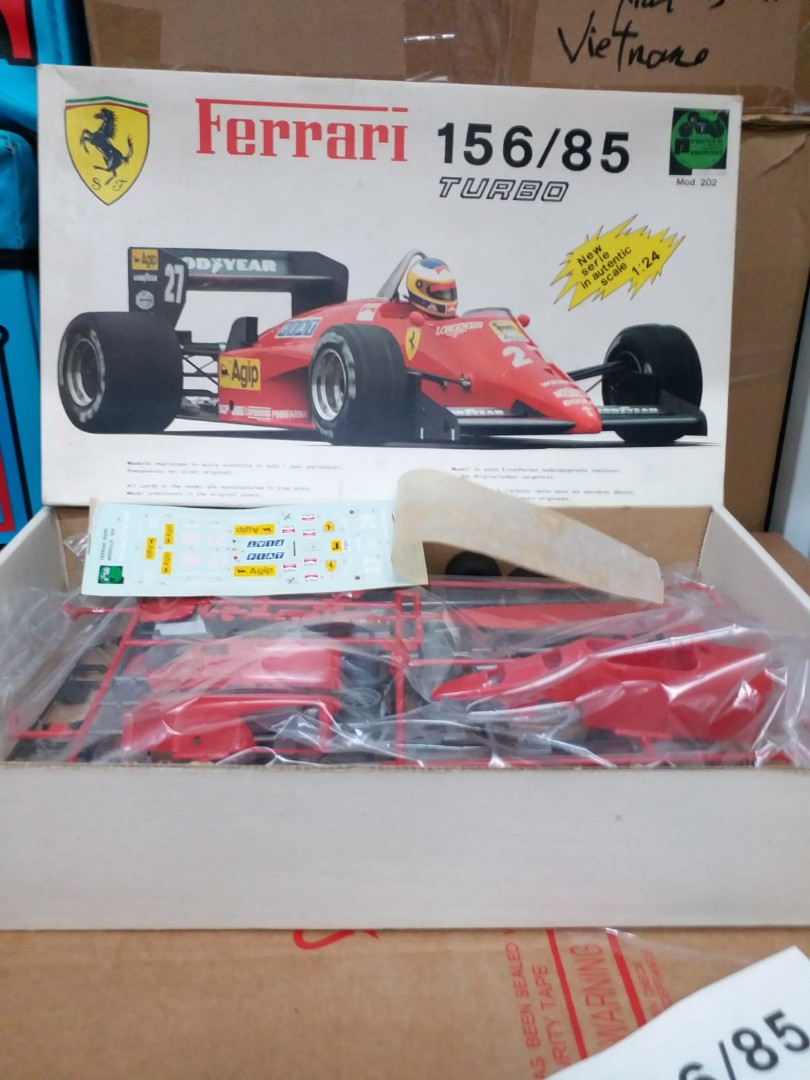 絕版Protar 1/24 Ferrari F156/85 and Ferrari F187 一對, 興趣及遊戲