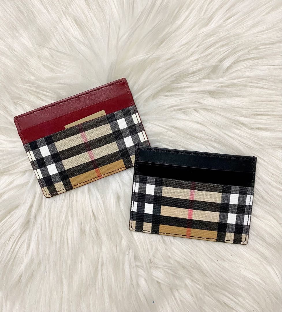 Burberry card holder sale 2025