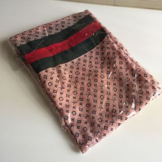（分類：）位於 。 由 krataimogui 提交（商品編號 1091797999，圖片 1）。簡介： 。