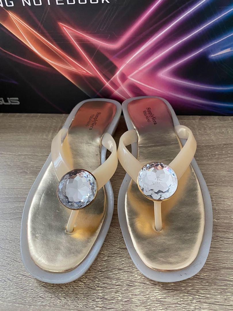 Simply Vera Wang Jewel Jelly Slippers Women s Fashion Footwear