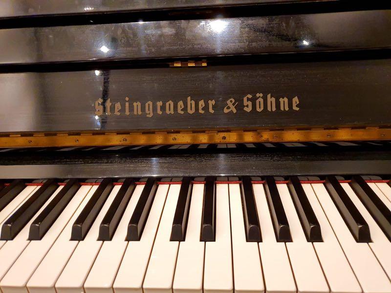 Steingraeber on sale upright piano