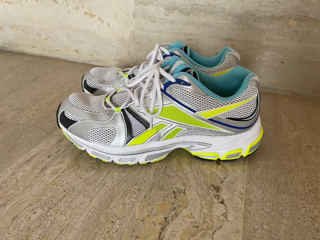 Reebok new arrivals spike shoes