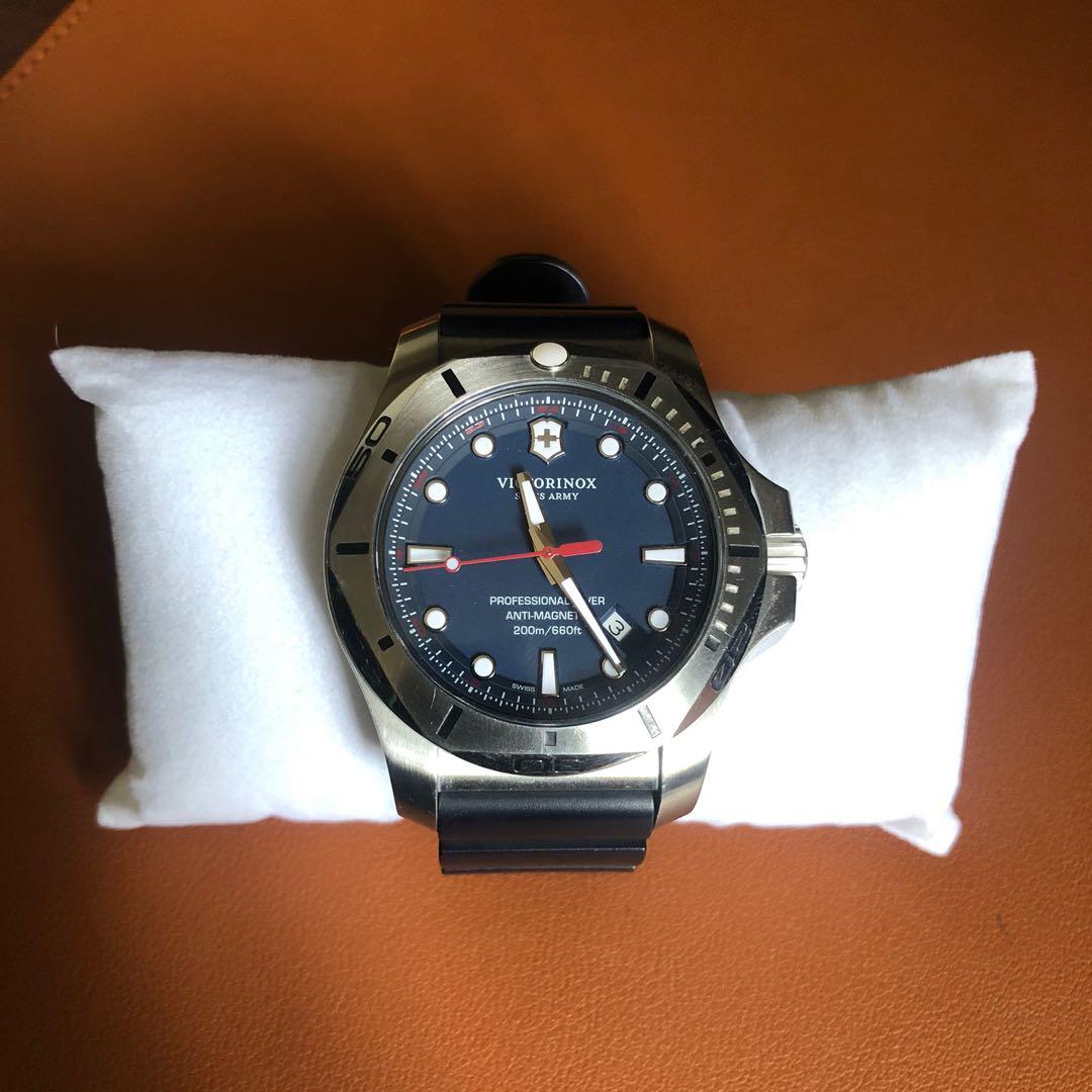Victorinox inox diver best sale watch