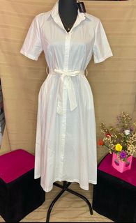 (Category: ) located in . Submitted by m_wardrobe (Listing ID 1091738435, Image 1). Description: .