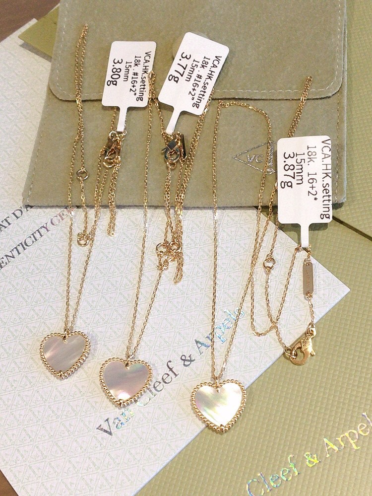 Vca 2024 heart necklace