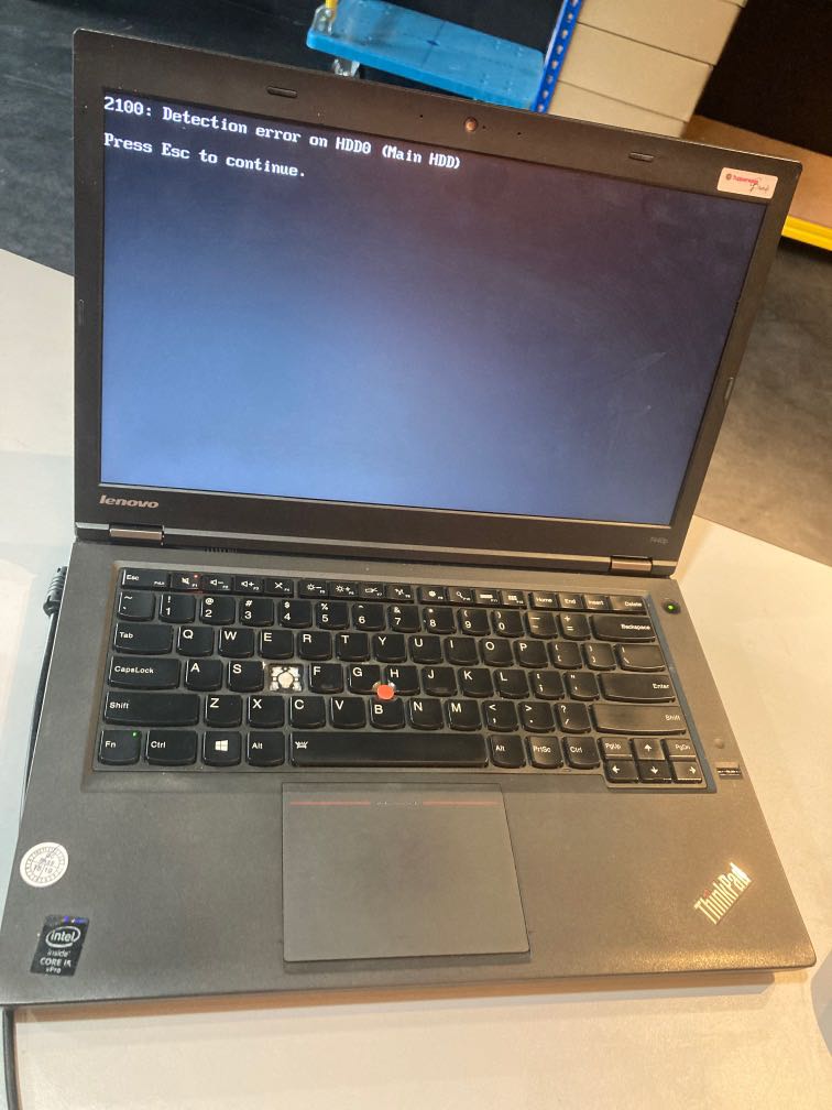 469 Lenovo Thinkpad T440/Core i5 vpro/Hdd error/Missing keyboard key/No charger, Computers