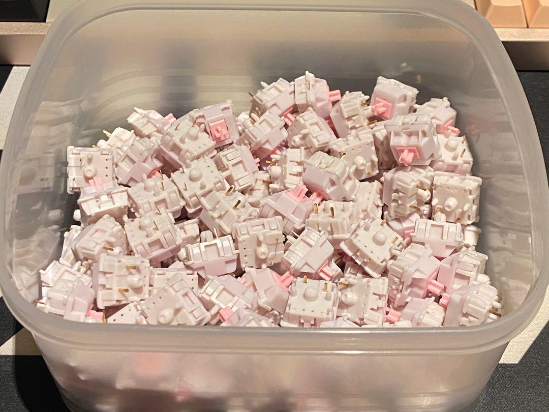90 x marshmallow linear switches from thicthock, made by JWK for custom