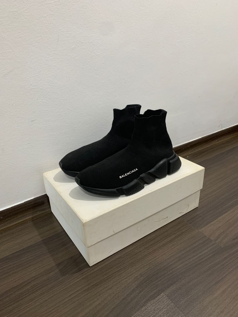 All black balenciaga speed sales