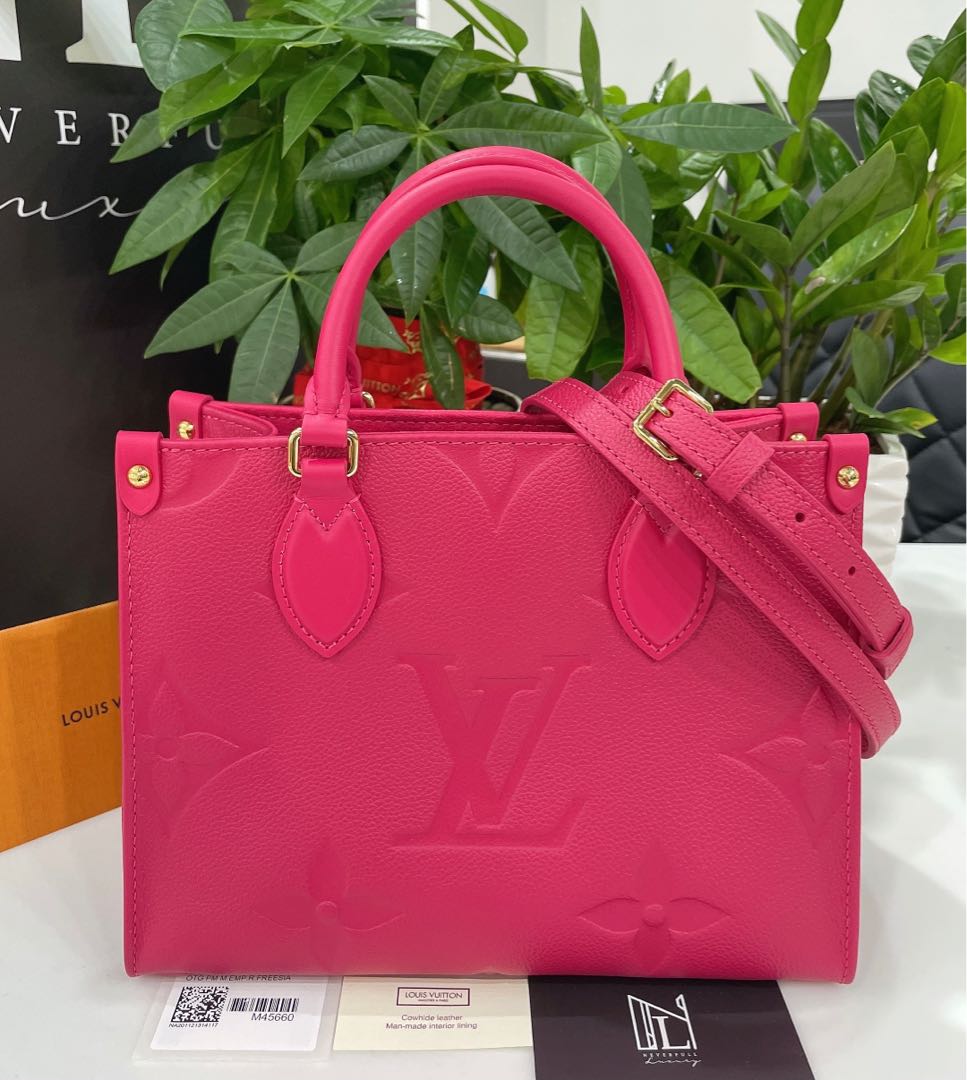 Louis Vuitton On The Go PM Empriente Freesia - topkingfashion.com - Medium