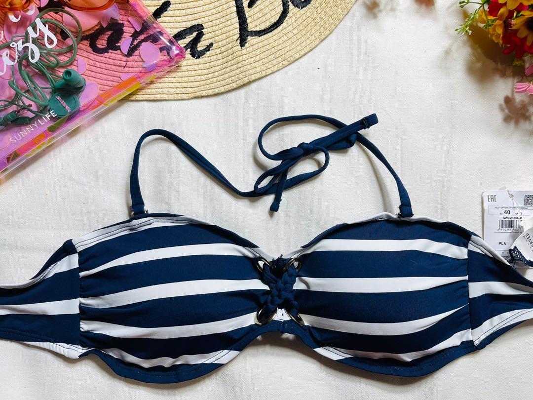 Braid Detail Bikini Top (Category: Bikinis & Swimsuits) located in Taguig. Submitted by impulsivemoims (Listing ID 1097737251, Image 1). Description: Braid Detail Bikini Top Clasp back Size: M I Condition: 10/10 Php199 SUPER CUTE 😍😍😍.