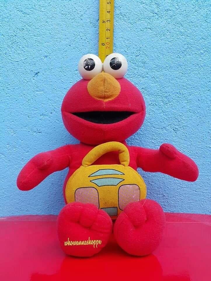 ELMO Plush Doll (from Jollibee collectible) (Category: Plushies & Soft Toys) located in Mabalacat. Submitted by whowannashoppe (Listing ID 1097759764, Image 2). Description: ELMO Plush Doll from Jollibee ✔️ 2001 released ✔️ preloved ✔️ sound/recording not working ✔️ vintage collectible.