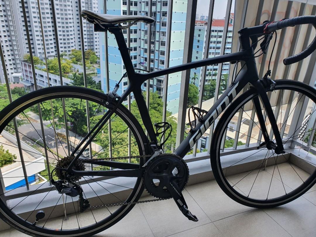 Road bike. Full carbon, Ultegra R8000 