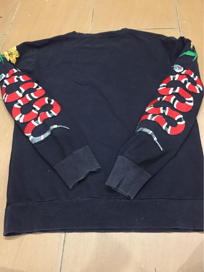 Gucci snake 2025 sweater