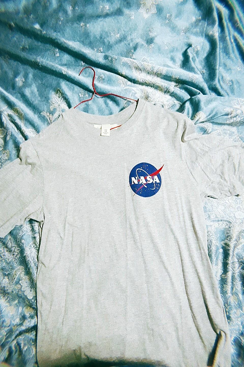 h&m nasa t shirt mens