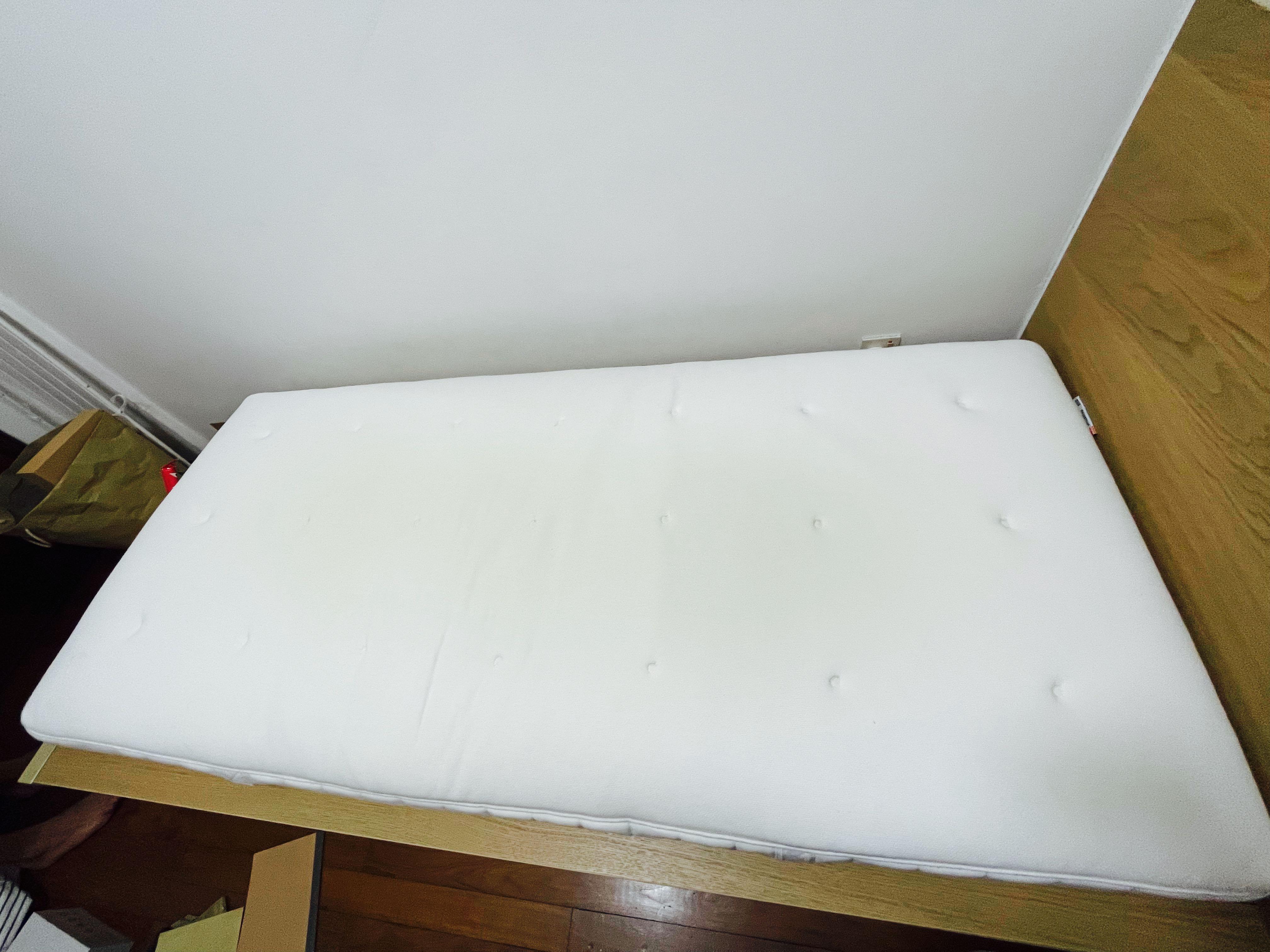 IKEA Hyllestad Mattress 90x200cm, Furniture & Home Living, Furniture