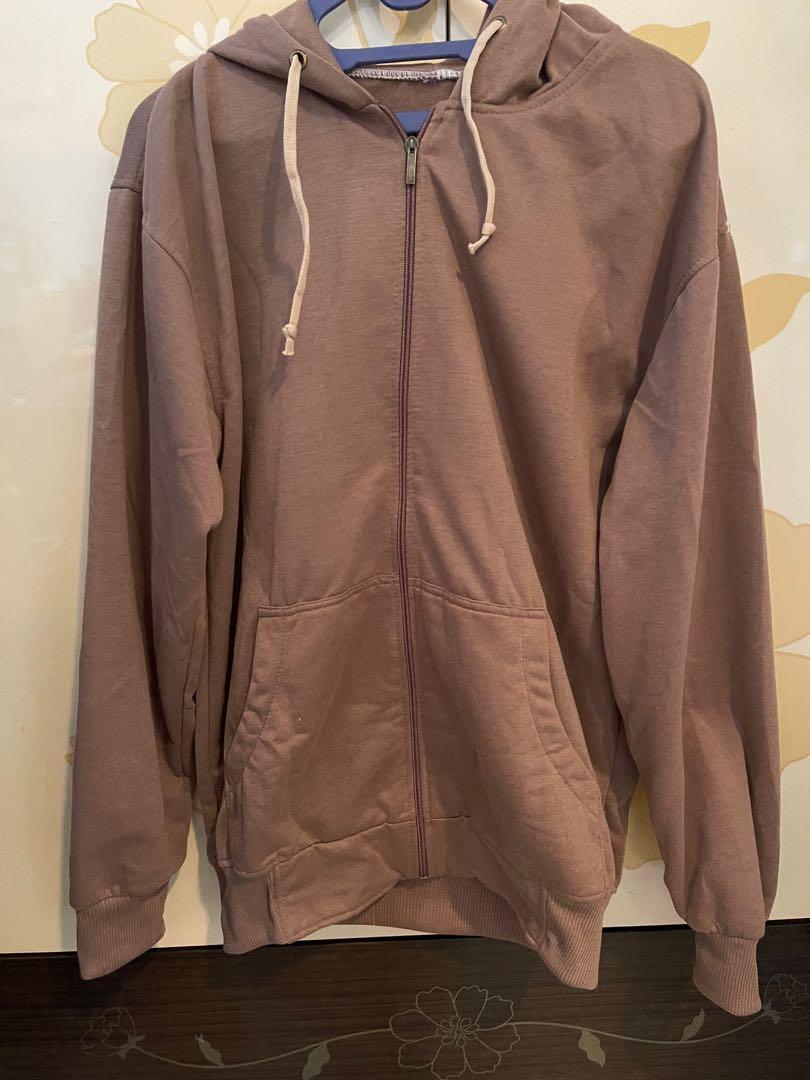 Carla Hoodie Dupe Uniqlo lookalike Fesyen Wanita Pakaian Wanita