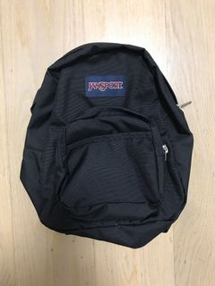 （分類：）位於 。 由 thriftieeee 提交（商品編號 1097756771，圖片 1）。簡介： 。