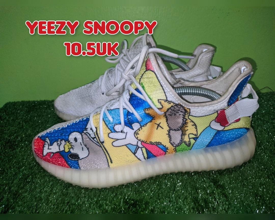 Kasut Adidas Yeezy Snoopy , Men's Fashion, Footwear, Sneakers on  Carousell